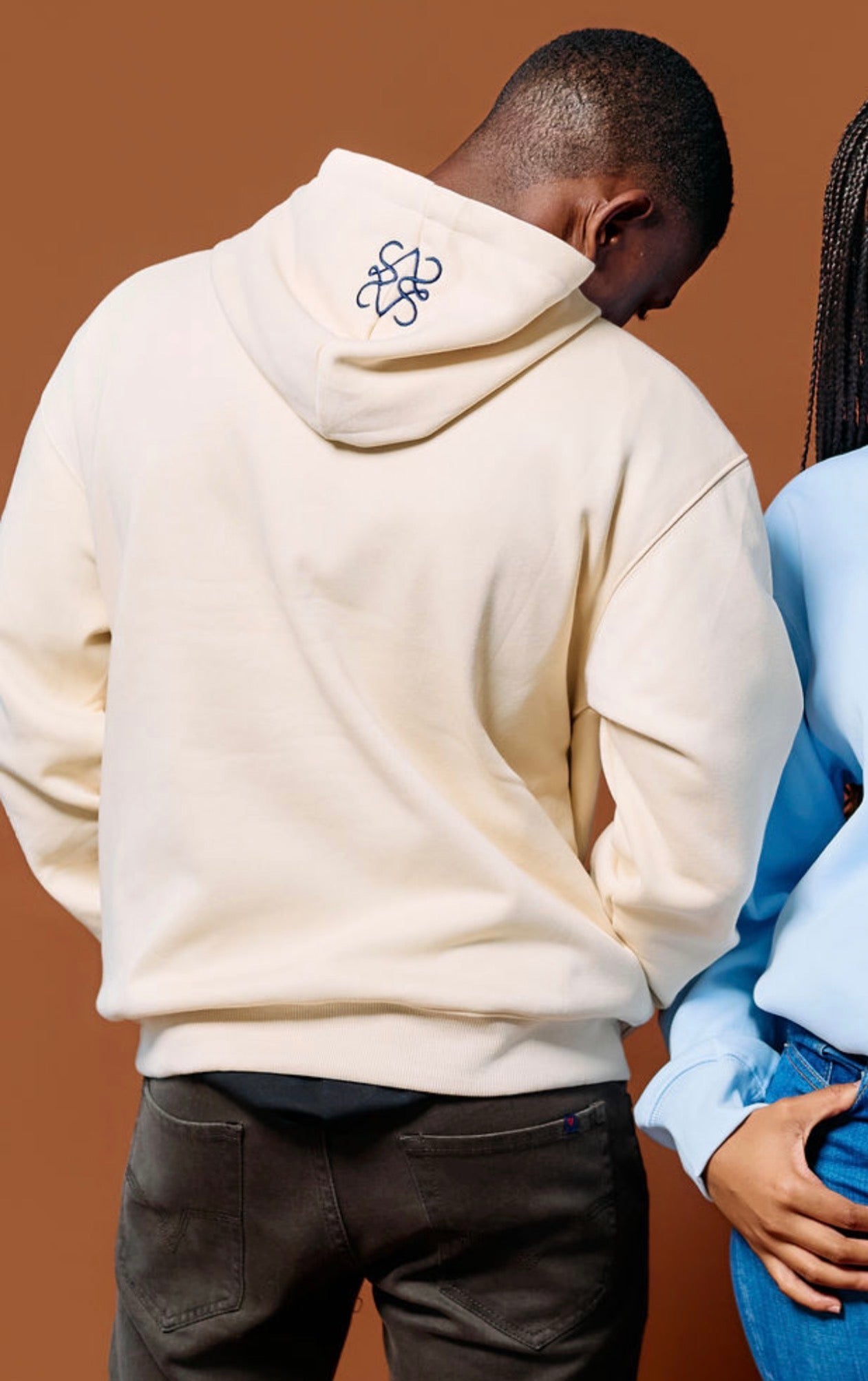 AURIÈLLO | OFF-WHITE HOODIE